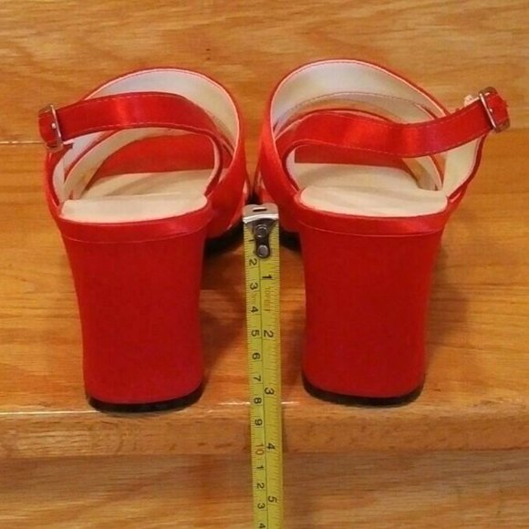 LAST CHANCE!💥Crimson Red Satin Sandals, 8.5B - Picture 5 of 6